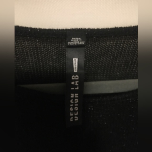 Sparkle Bell Sleeve Light Sweater Sz Medium - Picture 4 of 8